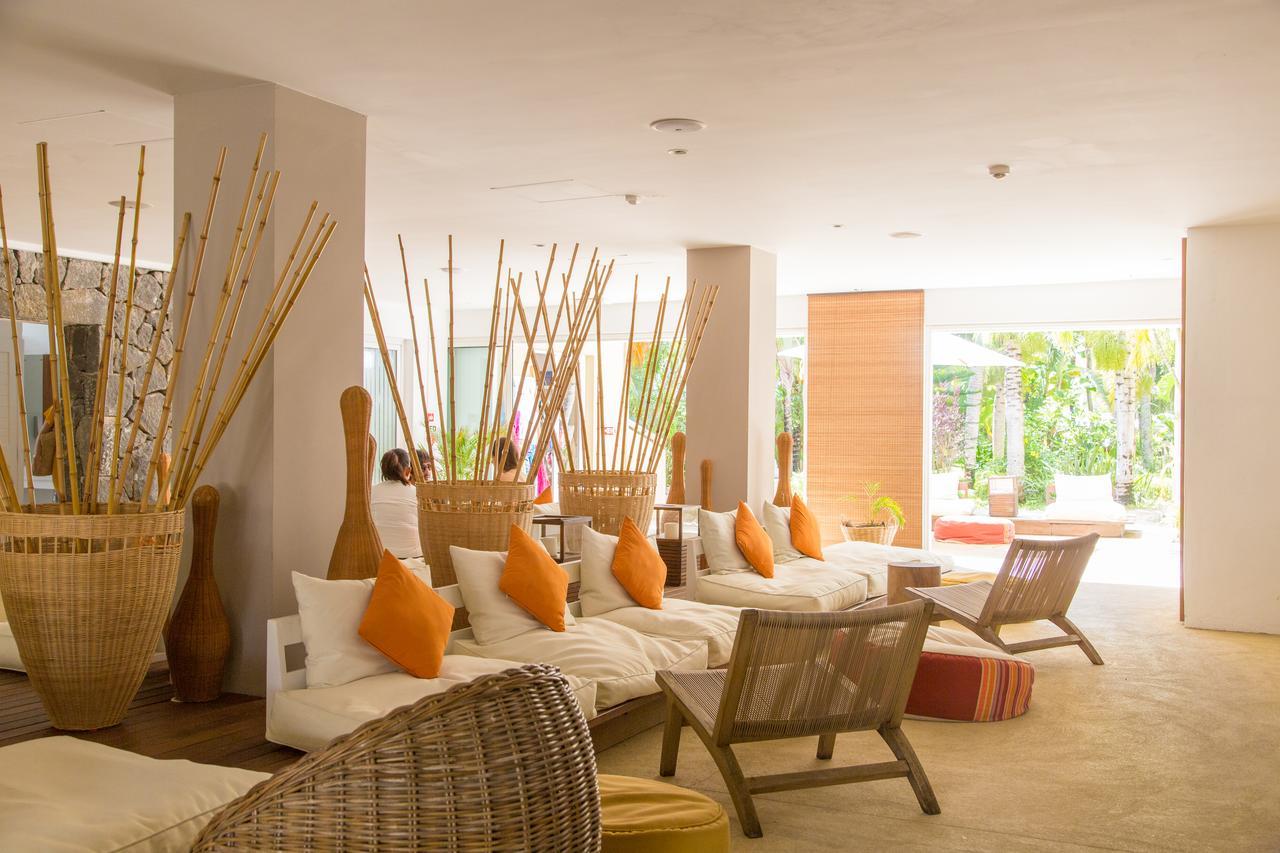 Friday Attitude Hotel Trou d'Eau Douce Exterior photo